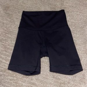 Lululemon Biker Shorts | Black